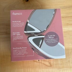 Fancii MILA. LED compact Makeup Mirror with 1x & 10x Magnification Rechargeable